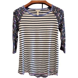 Matilda Jane Ladies Small 3/4 Sleeve Top